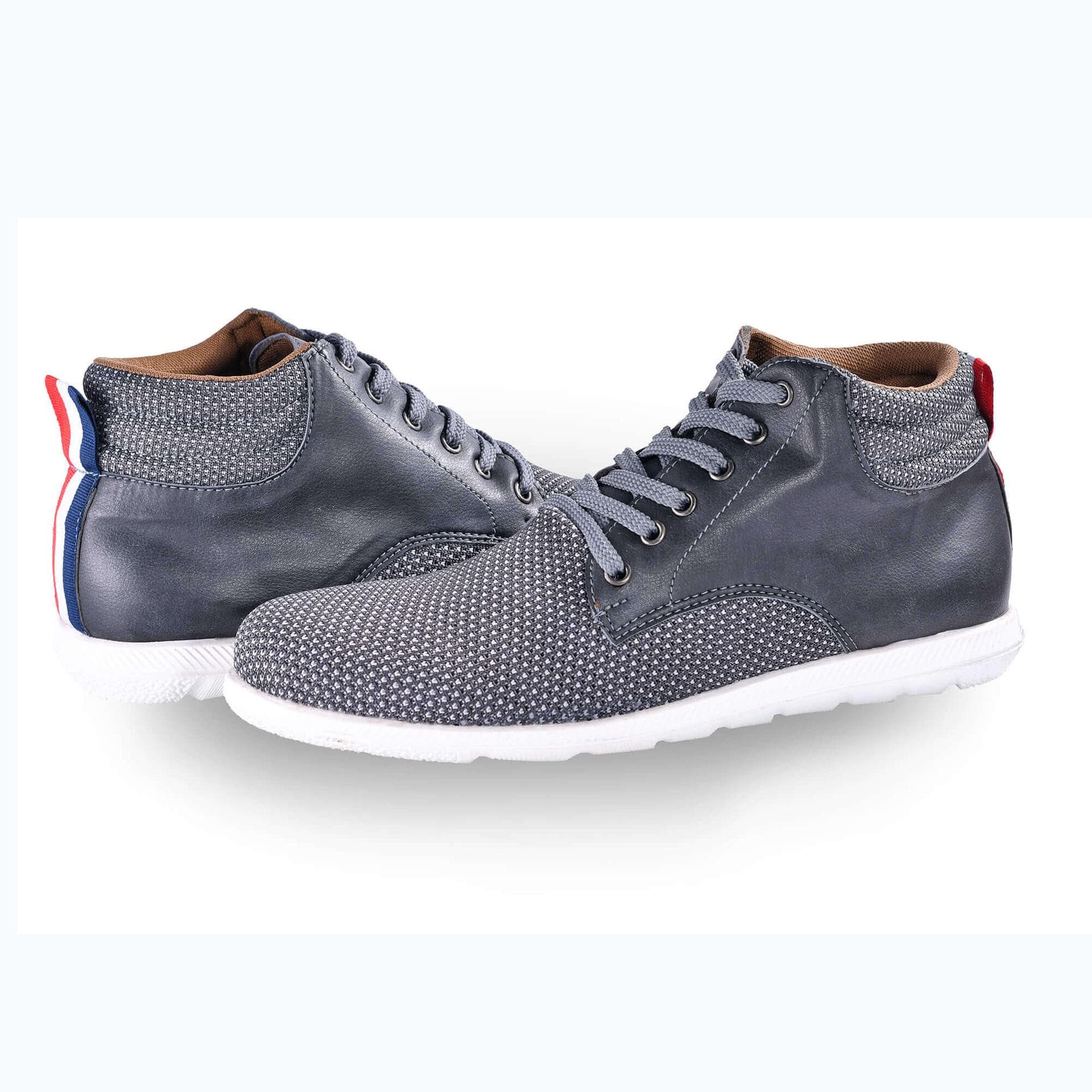 Sepatu Sneakers Pria Casual - GHS 010