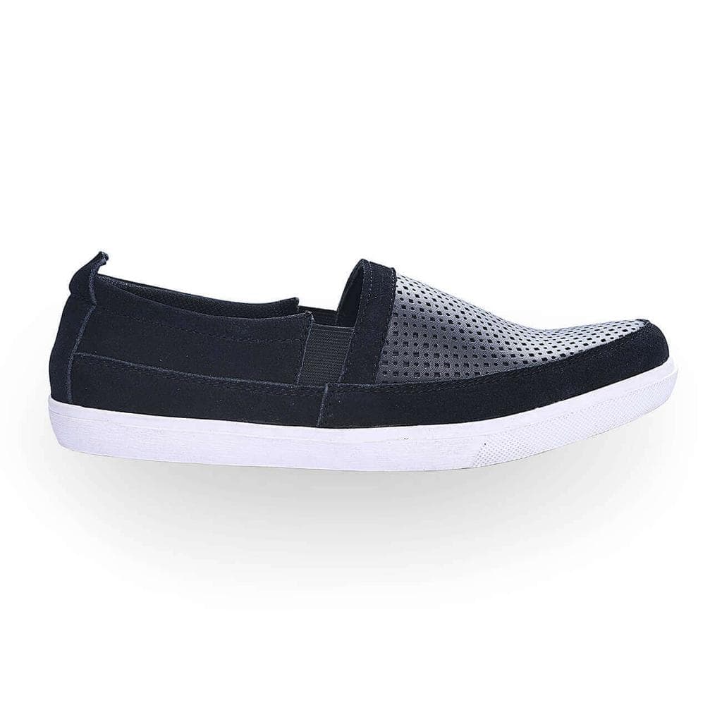 Sepatu Slip On Pria Casual - GHS 017