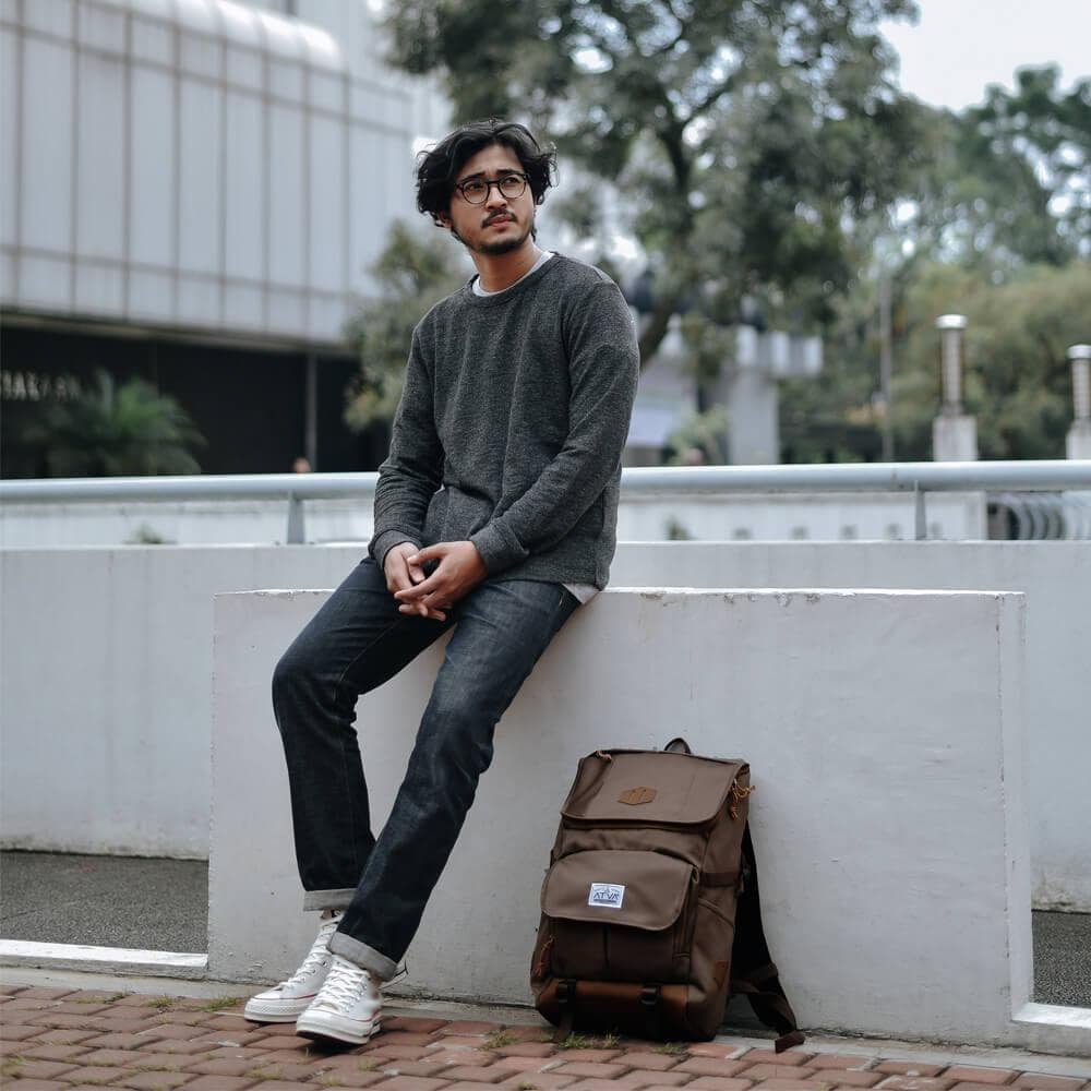 Tas Ransel / Tas Kerja Pria USB Connector - AGLRD 02